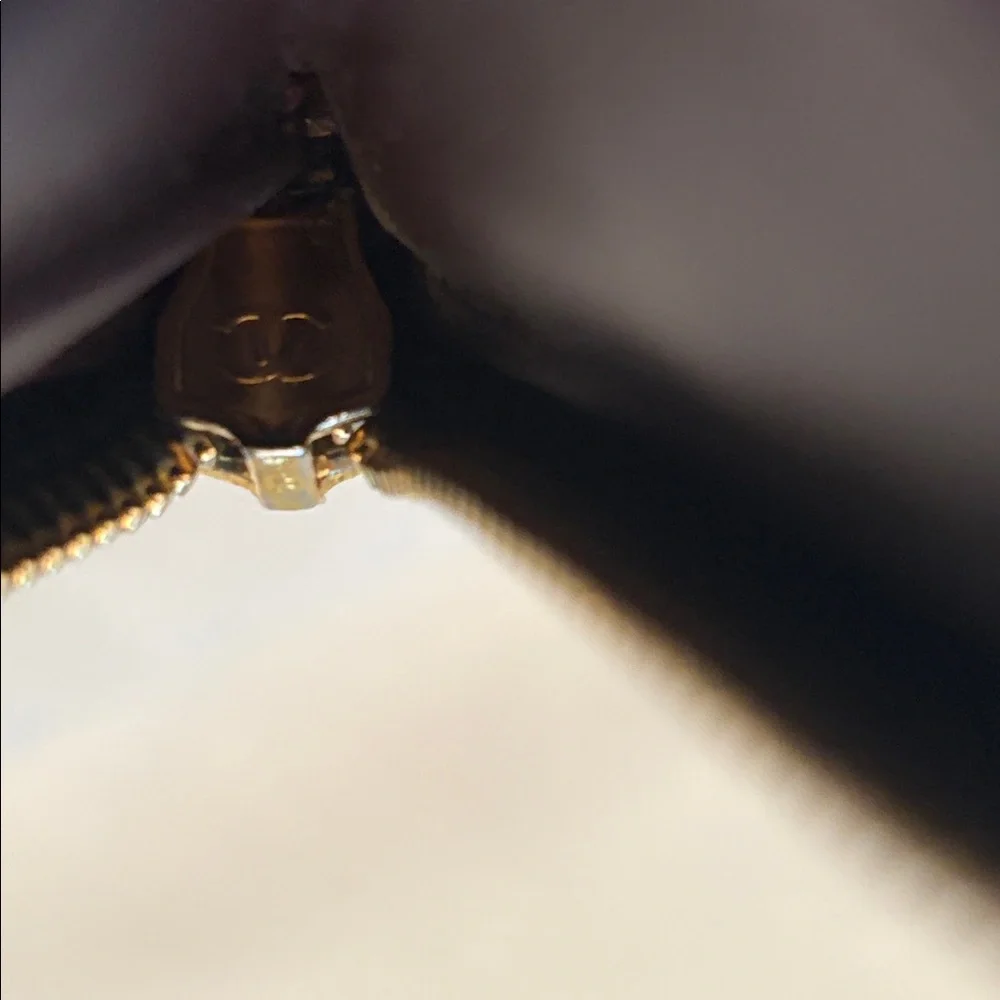 Chanel Black Caviar Leather Zip Wallet with Original COA (EUC) 🖤🖤🖤 - Picture 14 of 16